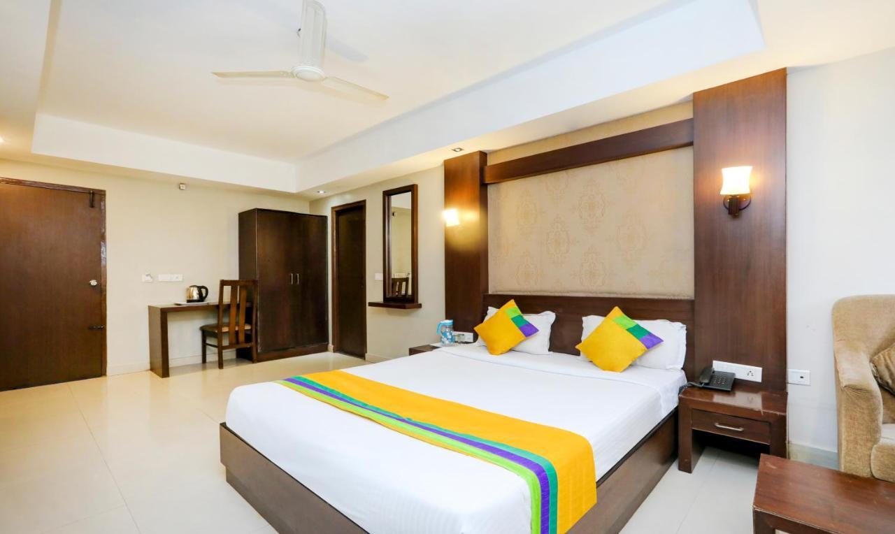 Itsy By Treebo - Greenwood Inn And Suites Near Mysore Palace Narasimharaja Puram Extérieur photo