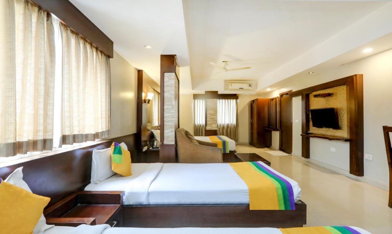 Itsy By Treebo - Greenwood Inn And Suites Near Mysore Palace Narasimharaja Puram Extérieur photo