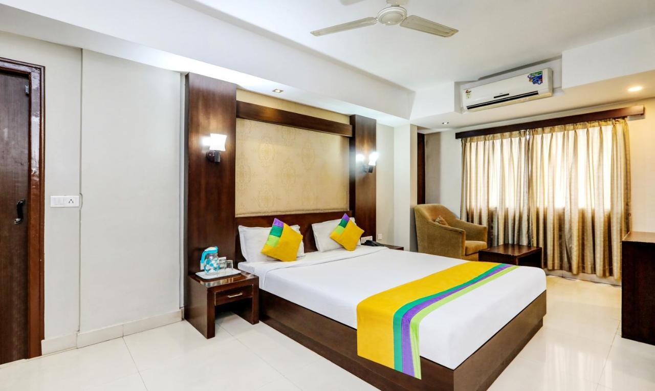 Itsy By Treebo - Greenwood Inn And Suites Near Mysore Palace Narasimharaja Puram Extérieur photo